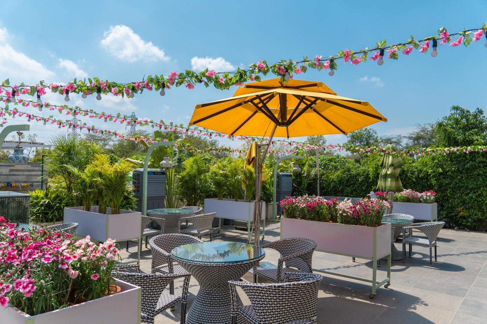 Karma Lakelands, Gurugram Gurgaon Exterior foto